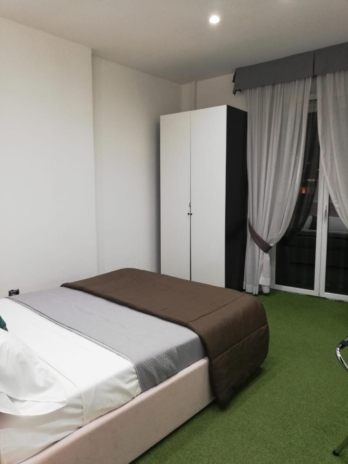 President Plaza Vip Suite Spa By Babylon Stay Naples Exterior photo
